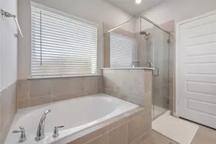 1203 Cascade Hls Dr, Rosharon, TX 77583 - Photo 9