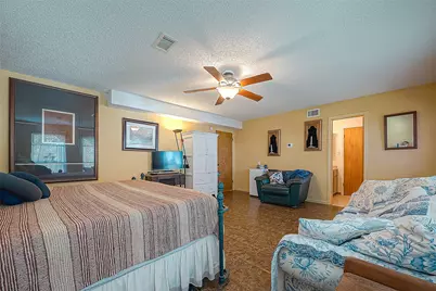 220 Hillcrest Drive, Coldspring, TX 77331 - Photo 15