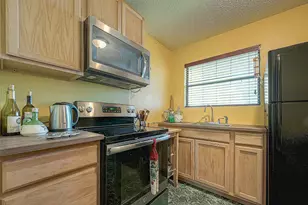 220 Hillcrest Dr, Coldspring, TX 77331 - Photo 11