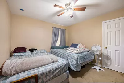 13807 Bonnetbriar Lane, Sugar Land, TX 77498 - Photo 17