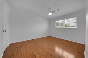 6379 S Briar Bayou Dr, Houston, TX 77072 - Photo 13