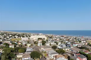 1816 Ave N, Galveston, TX 77550 - Photo 23