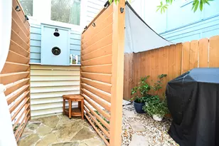1816 Ave N, Galveston, TX 77550 - Photo 19
