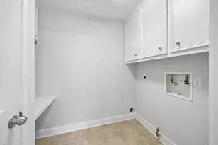 9517 Bayou Brook St, Houston, TX 77063 - Photo 17