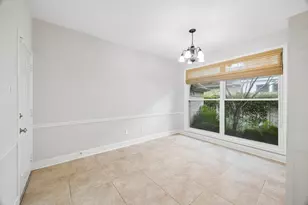 9517 Bayou Brook St, Houston, TX 77063 - Photo 9