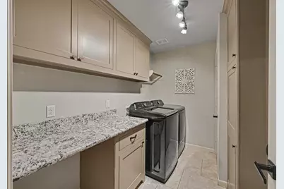 15022 Constellation Circle W, Willis, TX 77318 - Photo 13