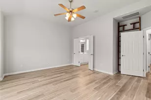 13726 Sandy Bend Ct, Houston, TX 77044 - Photo 23