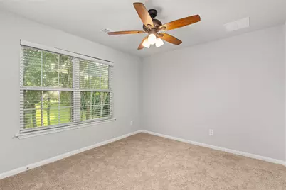 13726 Sandy Bend Court, Houston, TX 77044 - Photo 43