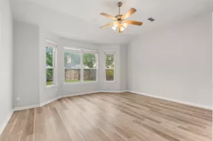 13726 Sandy Bend Ct, Houston, TX 77044 - Photo 23