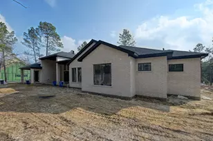 25096 Seguin Trl, Montgomery, TX 77316 - Photo 5