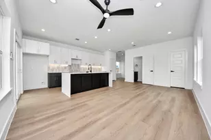 8314 Prairie View Dr, Houston, TX 77088 - Photo 27