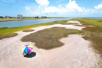 18414 Indian Beach Ct, Galveston, TX 77554 - Photo 35
