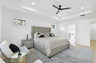 5115 Maple St, Bellaire, TX 77401 - Photo 31