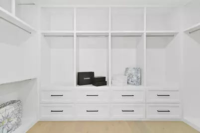 5115 Maple St, Bellaire, TX 77401 - Photo 39