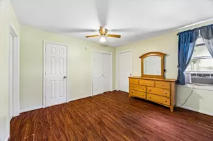 96 Burress St, Houston, TX 77022 - Photo 13