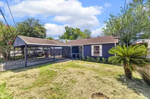 96 Burress St, Houston, TX 77022 - Photo 31
