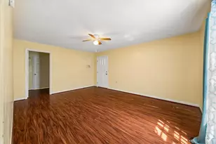 96 Burress St, Houston, TX 77022 - Photo 13