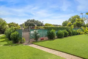 6517 Wanda Ln, Houston, TX 77074 - Photo 27