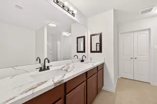 4918 Jagged Cliff Ln, Rosenberg, TX 77469 - Photo 13