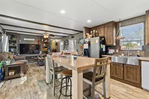 16596 Kingsbury Dr, Conroe, TX 77303 - Photo 7