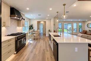 1031 Richelieu Ln, Houston, TX 77018 - Photo 11