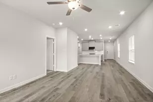 225 Elm Spring Dr, Hockley, TX 77447 - Photo 5