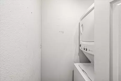 5206 Avenue P 1/2, Galveston, TX 77551 - Photo 45