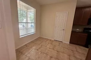 18922 Wellock Ln, Tomball, TX 77375 - Photo 5