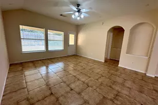 18922 Wellock Ln, Tomball, TX 77375 - Photo 9