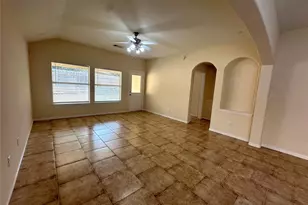 18922 Wellock Ln, Tomball, TX 77375 - Photo 11