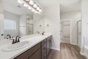 702 Balsa Wood Dr, Orange, TX 77630 - Photo 11