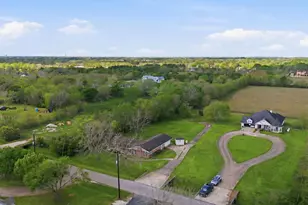 12410 Roy Rd, Brookside, TX 77581 - Photo 27