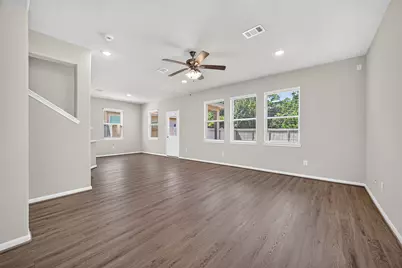 10406 Astor Point Trail, Tomball, TX 77375 - Photo 9