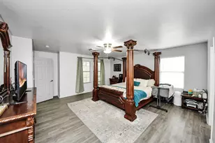 8435 Broadleaf Ave, Baytown, TX 77521 - Photo 17