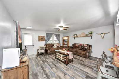 8435 Broadleaf Avenue, Baytown, TX 77521 - Photo 5