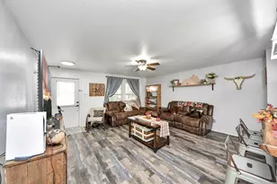 8435 Broadleaf Ave, Baytown, TX 77521 - Photo 5