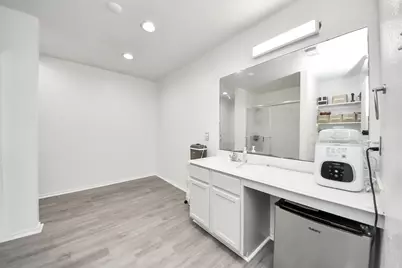 8435 Broadleaf Avenue, Baytown, TX 77521 - Photo 19