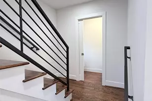 2322 Camden Dr, Houston, TX 77021 - Photo 9