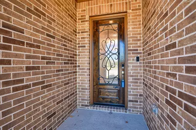 27899 Serenata Springs Drive, Spring, TX 77386 - Photo 5