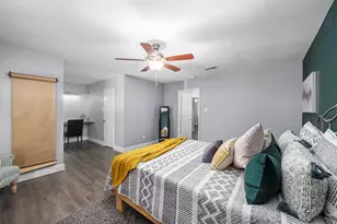 1371 Country Pl Dr, Houston, TX 77079 - Photo 11