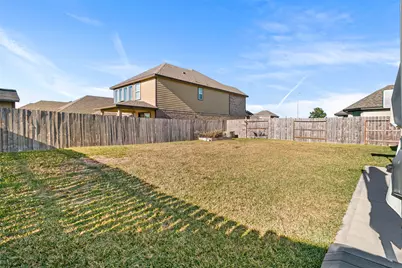 2104 Elrington Willow Lane, Pearland, TX 77089 - Photo 35