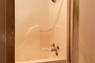 321 Sycamore St, Grapeland, TX 75844 - Photo 15
