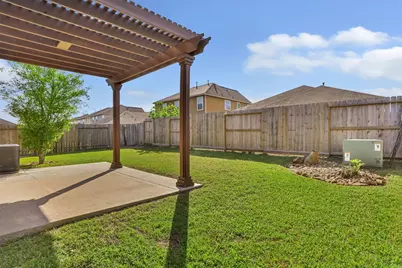 10414 Whisper Bluff Drive, Humble, TX 77396 - Photo 21