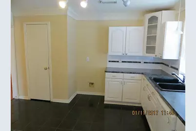 5418 Baslow Drive, Katy, TX 77449 - Photo 11