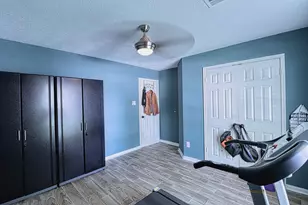 2123 Meadow Park Cir, Missouri City, TX 77459 - Photo 35