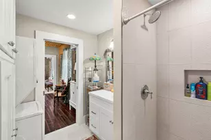 1301 15th St, Galveston, TX 77550 - Photo 17