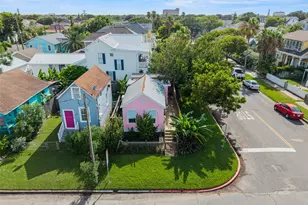 1301 15th St, Galveston, TX 77550 - Photo 37