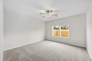 10611 Crockett Meadows Blvd, Conroe, TX 77306 - Photo 17