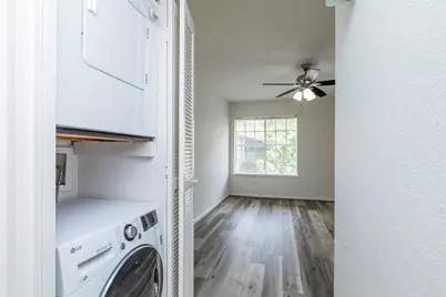 2350 Bering Drive #106, Houston, TX 77057 - Photo 15