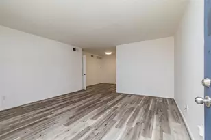 2350 Bering Dr, Houston, TX 77057 - Photo 3